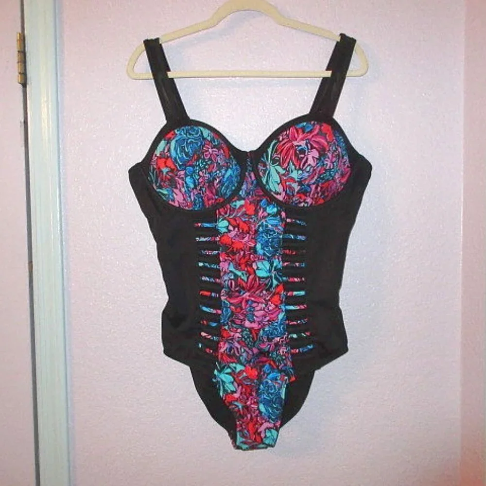 Swimsuits Ruched Underwire One Piece Swimsuit 18 Dark Floral Tummy Control NWT